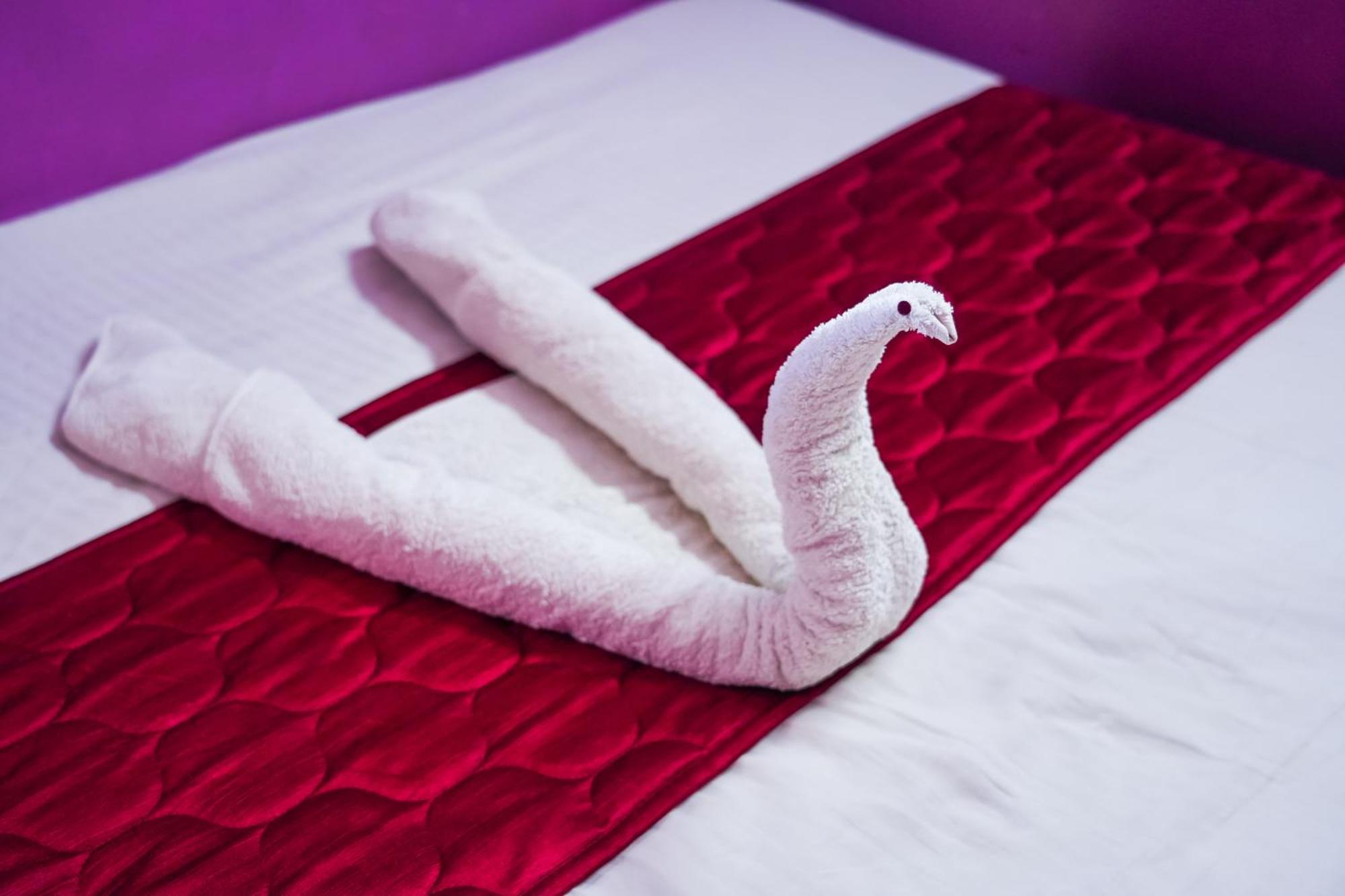 Victoria'S River View Resort Пондичерри Экстерьер фото